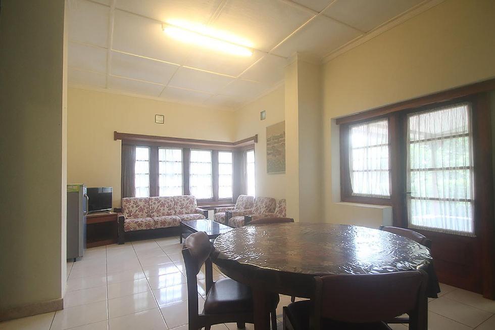Hotel Villa Rawa Pening Pratama By Aparian Bandungan Exterior foto