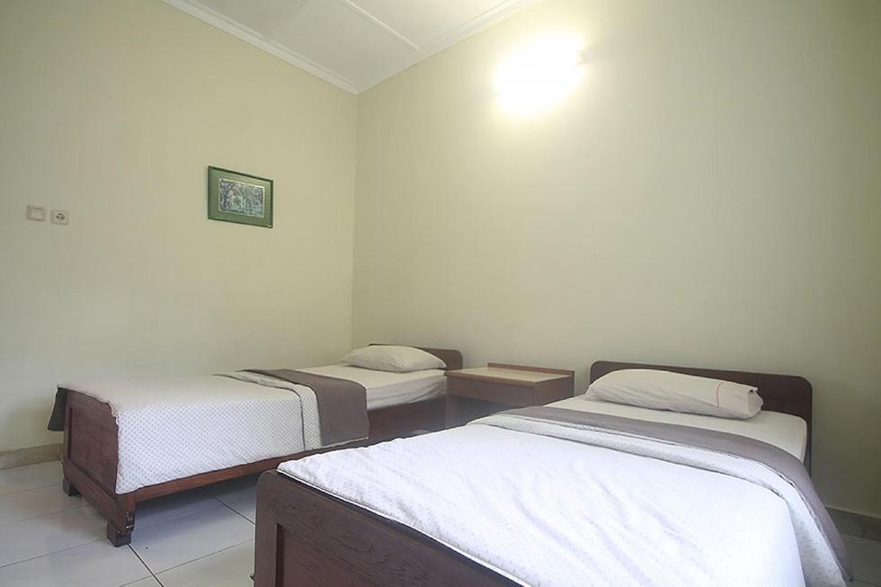 Hotel Villa Rawa Pening Pratama By Aparian Bandungan Exterior foto